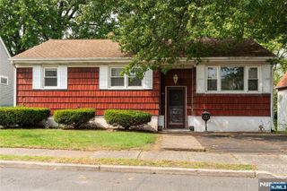 10 Moore Place, Nutley, NJ 07110