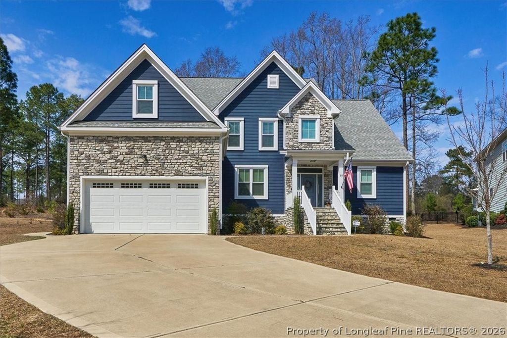 10 Heatherspring Way, Spring Lake, NC 28390 — exterior