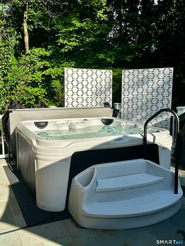 261 Fillow Street, Norwalk, CT 06850