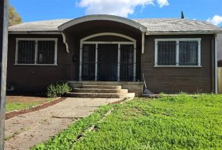 1184 N Kenmore, Los Angeles, CA 90029