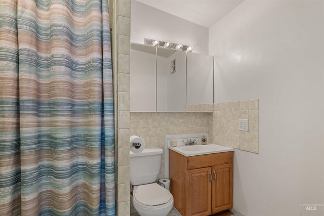 1924 Cedar Avenue, Lewiston, ID 83501