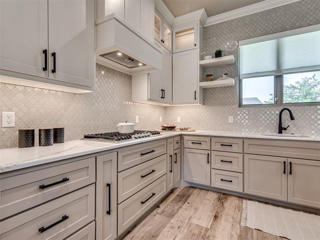 360 Old Farm Road, Edmond, OK 73034