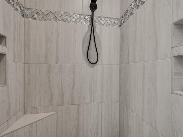 360 Old Farm Road, Edmond, OK 73034