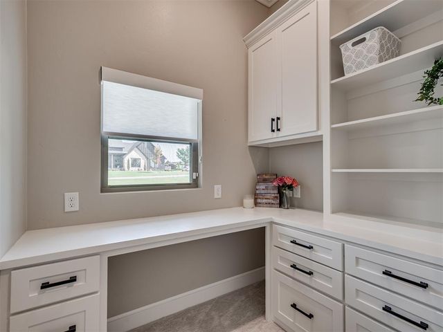 360 Old Farm Road, Edmond, OK 73034