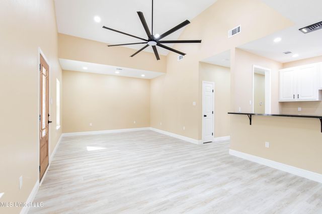 801 Fourth Street, Picayune, MS 39466