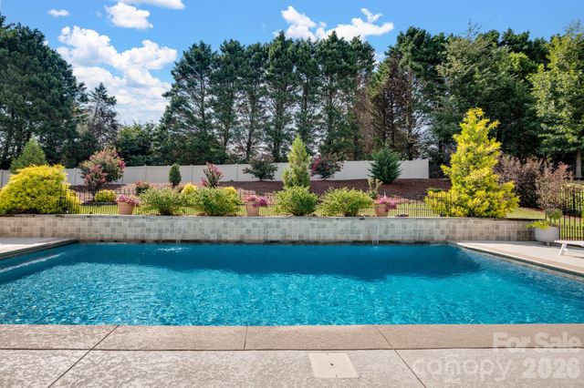 219 Houston Blair Road, Matthews, NC 28104