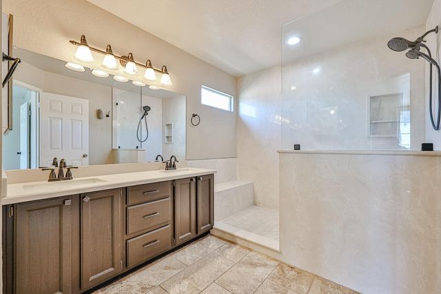 3236 E Hiddenview Drive, Phoenix, AZ 85048