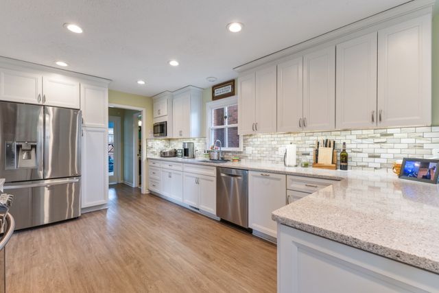 709 Harris Dr, Gallatin, TN 37066