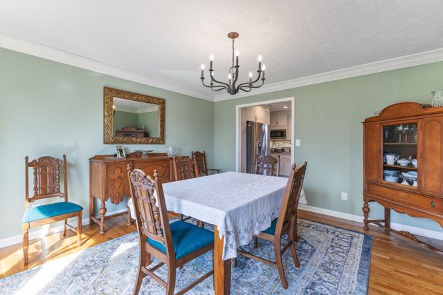 709 Harris Dr, Gallatin, TN 37066