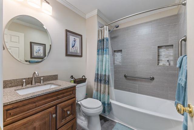 709 Harris Dr, Gallatin, TN 37066