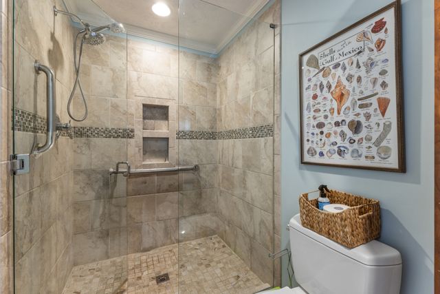 709 Harris Dr, Gallatin, TN 37066