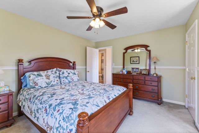 709 Harris Dr, Gallatin, TN 37066