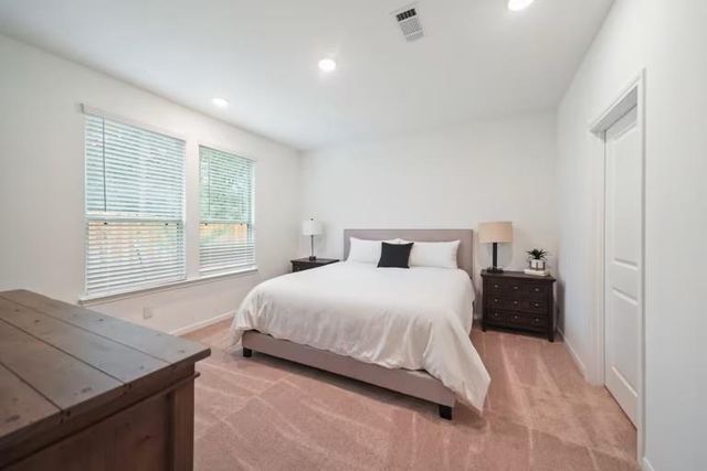 910 Silver Buckle Lane, Montgomery, TX 77356
