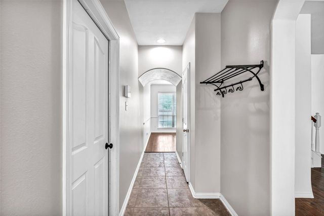 3 Renoir Trail Place, The Woodlands, TX 77382