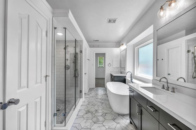 3 Renoir Trail Place, The Woodlands, TX 77382