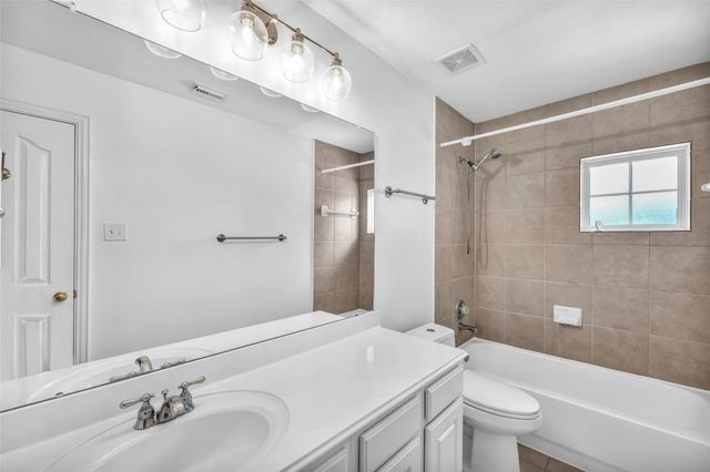 3 Renoir Trail Place, The Woodlands, TX 77382