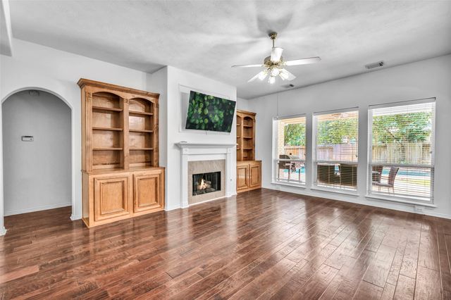 3 Renoir Trail Place, The Woodlands, TX 77382