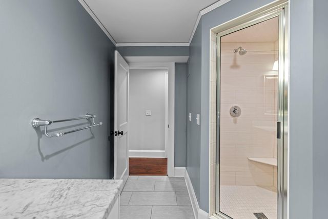 2405 Sheridan Avenue S, Minneapolis, MN 55405