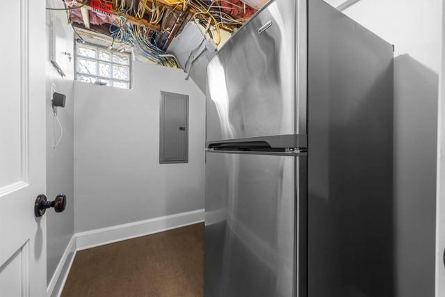 2405 Sheridan Avenue S, Minneapolis, MN 55405