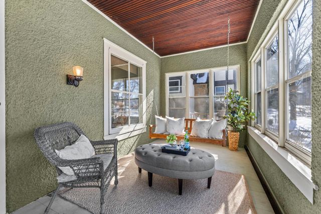 2405 Sheridan Avenue S, Minneapolis, MN 55405