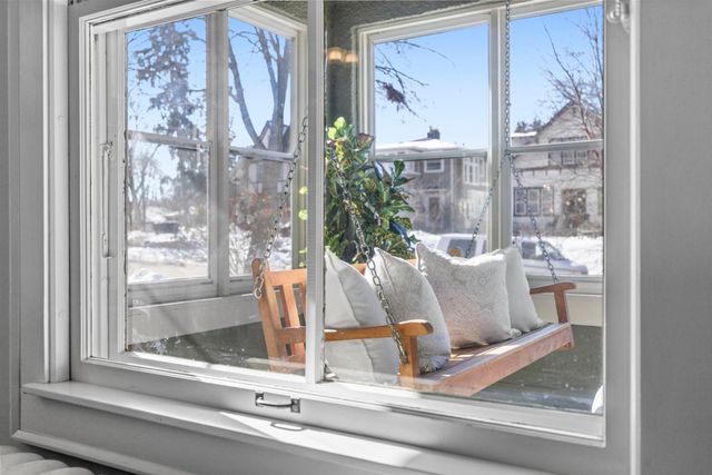 2405 Sheridan Avenue S, Minneapolis, MN 55405