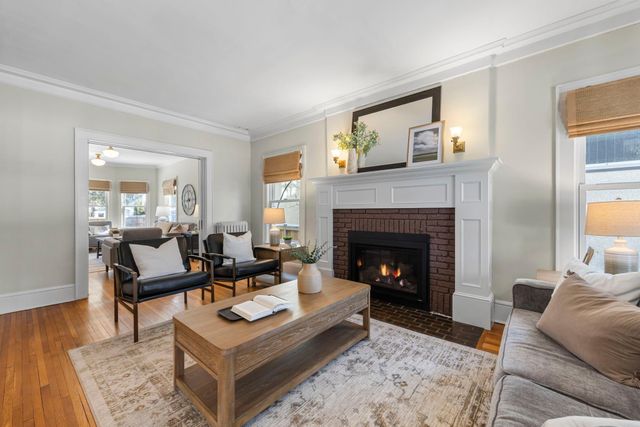 2405 Sheridan Avenue S, Minneapolis, MN 55405