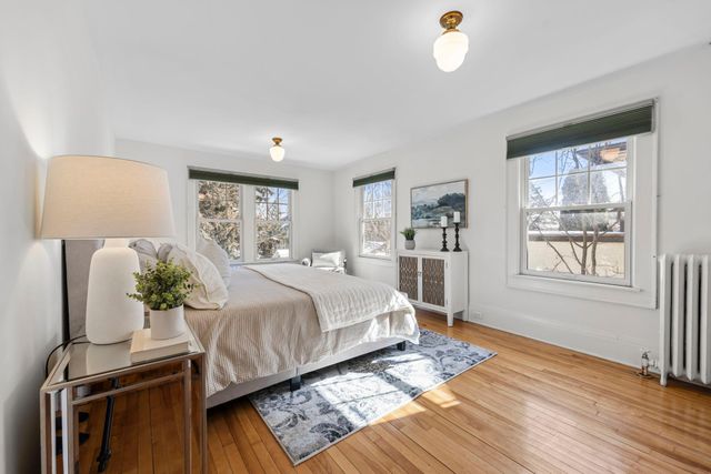 2405 Sheridan Avenue S, Minneapolis, MN 55405