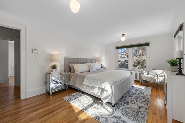 2405 Sheridan Avenue S, Minneapolis, MN 55405