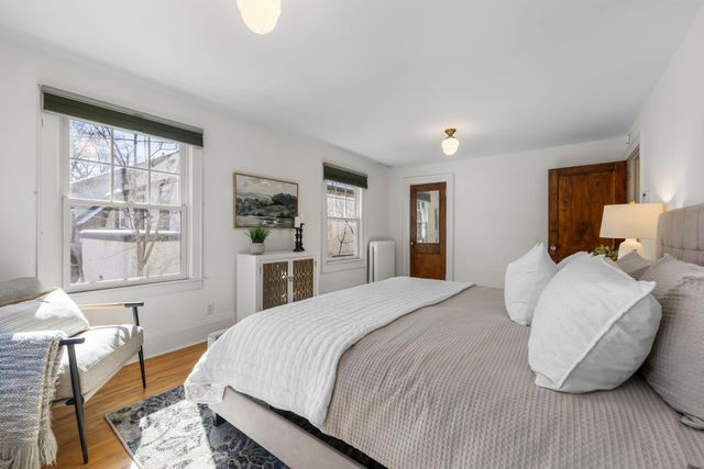 2405 Sheridan Avenue S, Minneapolis, MN 55405