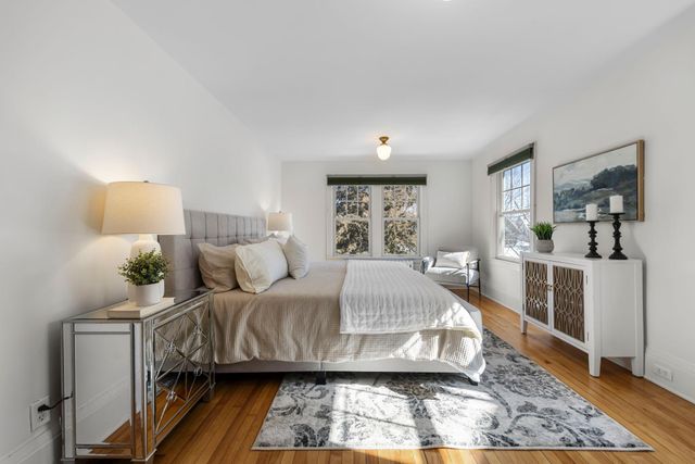 2405 Sheridan Avenue S, Minneapolis, MN 55405