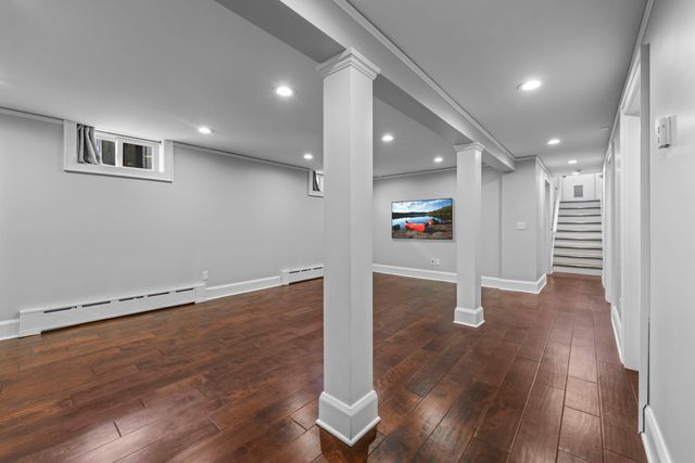 2405 Sheridan Avenue S, Minneapolis, MN 55405