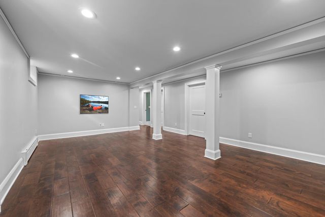 2405 Sheridan Avenue S, Minneapolis, MN 55405