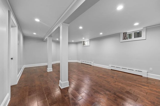 2405 Sheridan Avenue S, Minneapolis, MN 55405