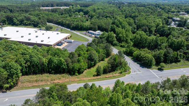 1610 1st Street W, Conover, NC 28613