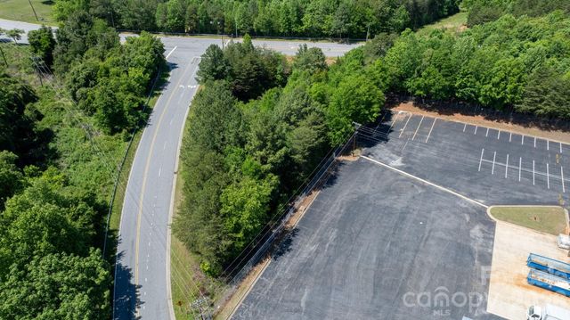 1610 1st Street W, Conover, NC 28613