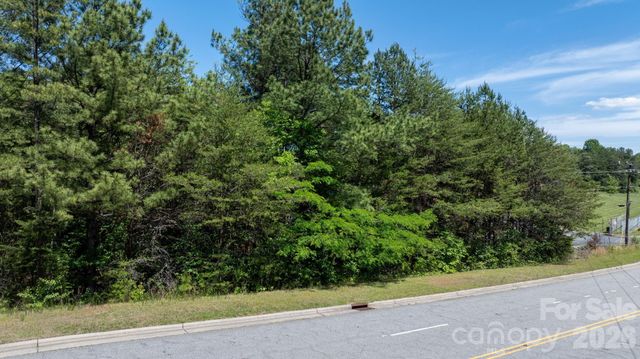 1610 1st Street W, Conover, NC 28613