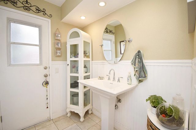 13862 DAVENPORT AVENUE, San Diego, CA 92129