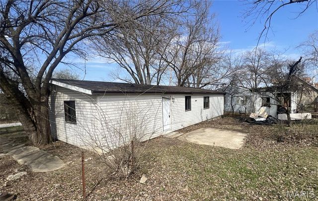 3534 Elm Point Road, St Charles, MO 63301