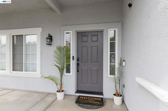 763 Grafton St, Manteca, CA 95337