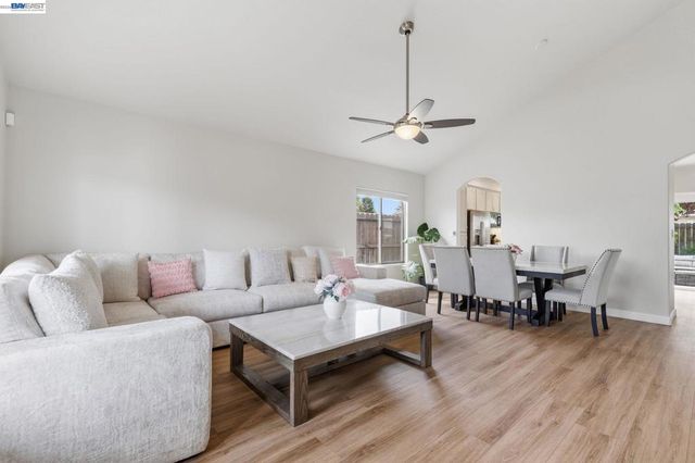 763 Grafton St, Manteca, CA 95337