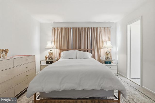 5526 KENDRICK LN, Burke, VA 22015