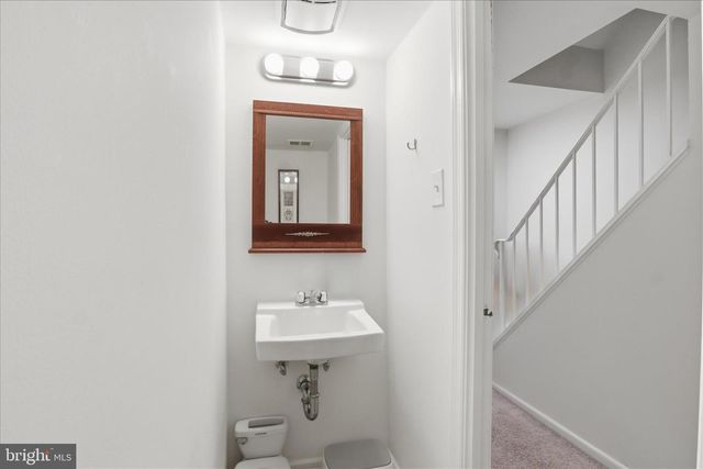 5526 KENDRICK LN, Burke, VA 22015