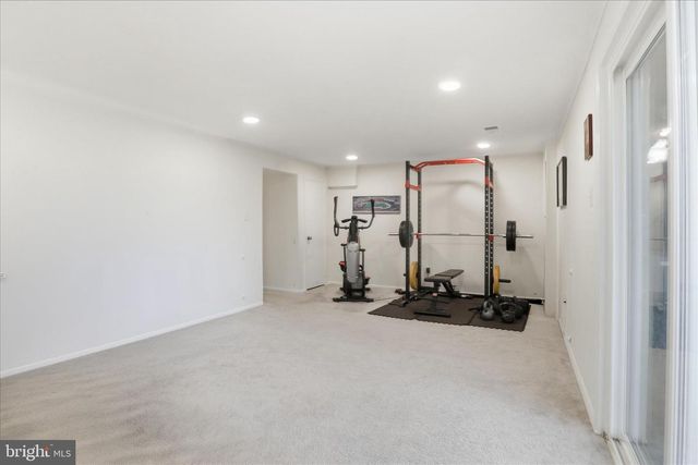 5526 KENDRICK LN, Burke, VA 22015