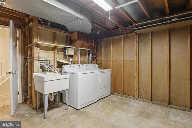 5526 KENDRICK LN, Burke, VA 22015