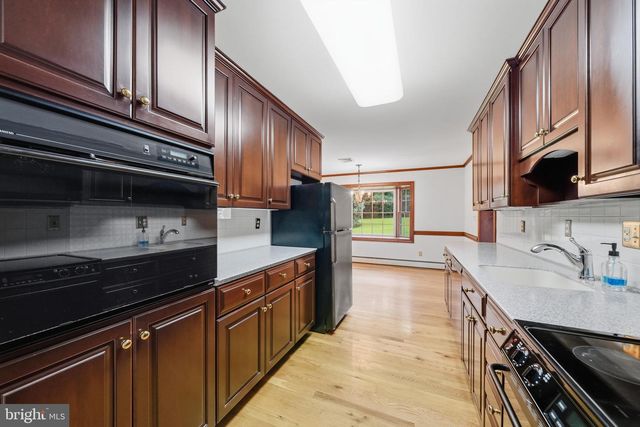 19040 NEW HAMPSHIRE AVE, Brinklow, MD 20862