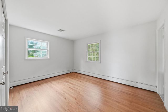 19040 NEW HAMPSHIRE AVE, Brinklow, MD 20862