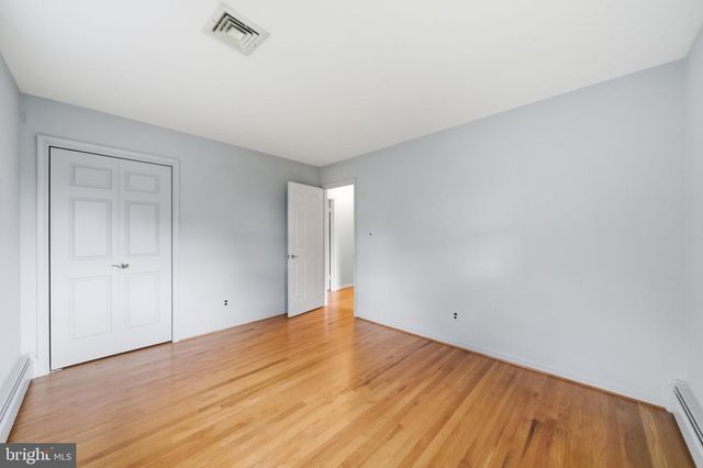 19040 NEW HAMPSHIRE AVE, Brinklow, MD 20862