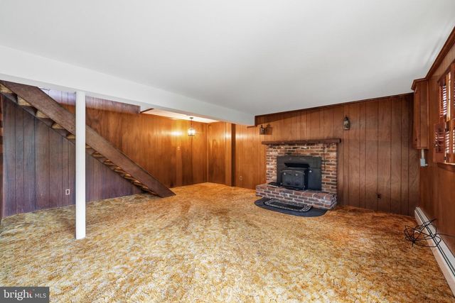 19040 NEW HAMPSHIRE AVE, Brinklow, MD 20862