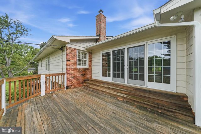 19040 NEW HAMPSHIRE AVE, Brinklow, MD 20862