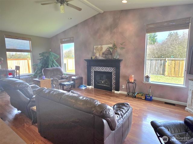 8905 Canal Road SE, Yelm, WA 98597